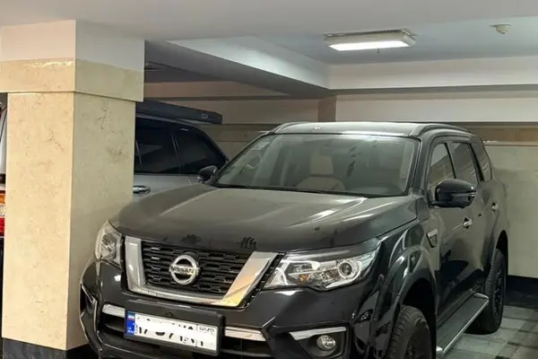 نیسان ترا