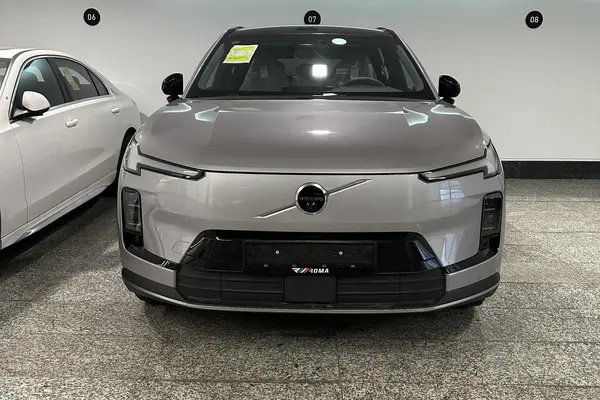 عکس ولوو XC70