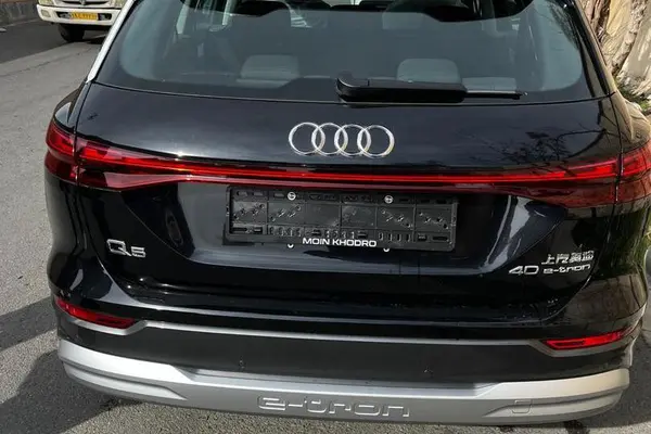 عکس آئودی Q5 e-tron