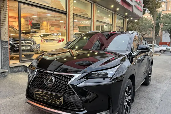 لکسوس NX