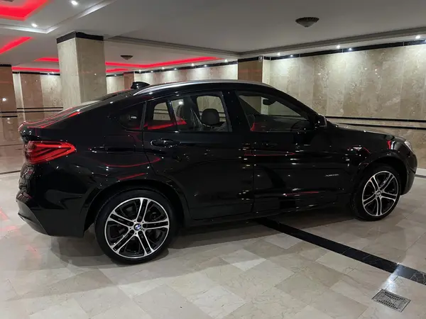 عکس بی ام و X4