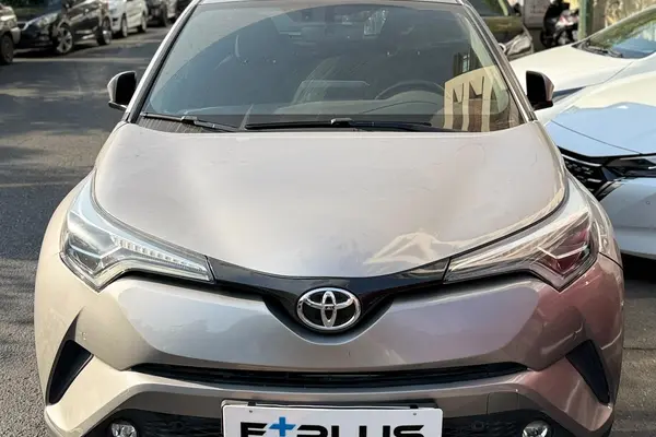 تویوتا C-HR هیبرید