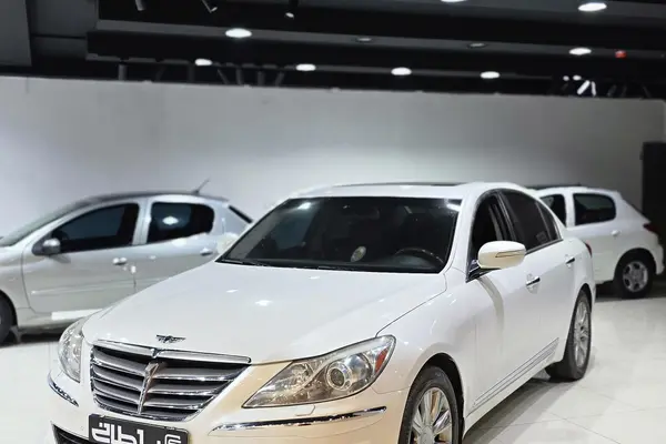 هیوندای جنسیس