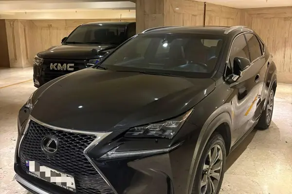 لکسوس NX