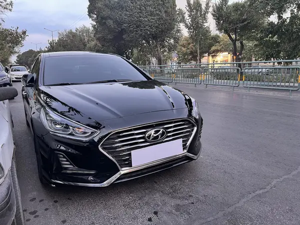 هیوندای سوناتا هیبرید