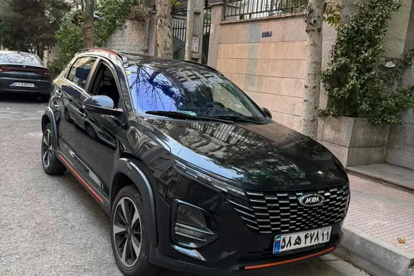 ام وی ام X33 کراس