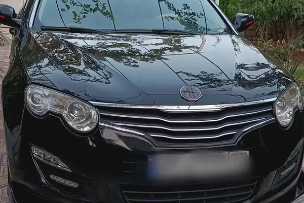 ام جی 550