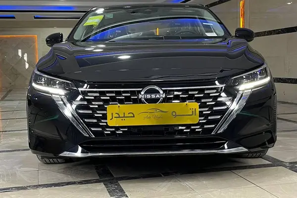عکس نیسان سیلفی e-POWER