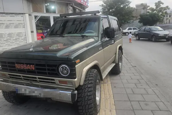 نیسان پاترول دو در