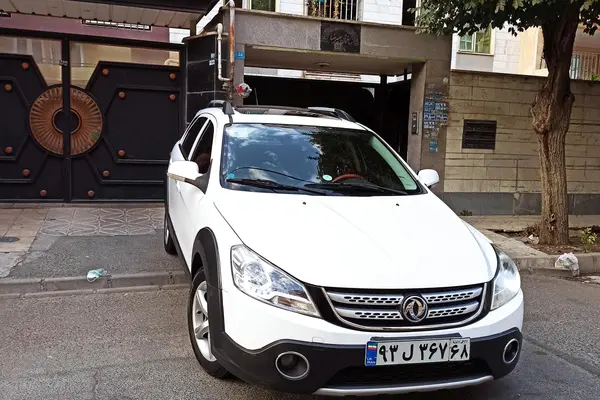 عکس دانگ فنگ H30 کراس
