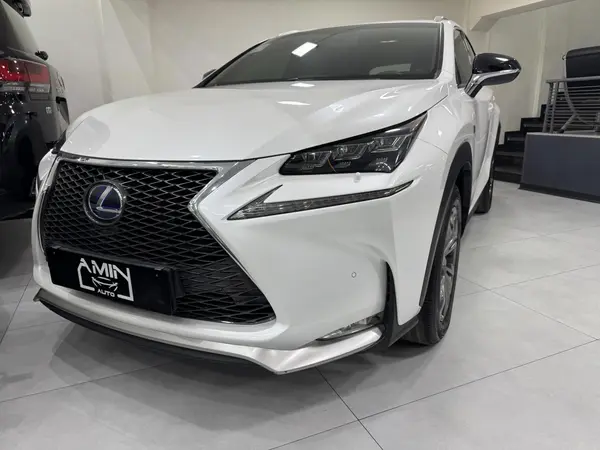 عکس لکسوس NX هیبرید