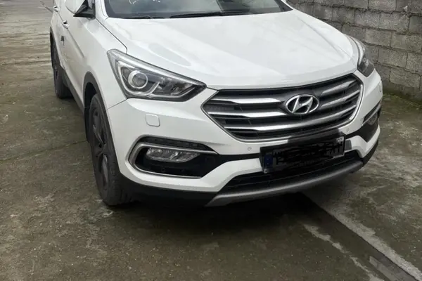 عکس هیوندای سانتافه