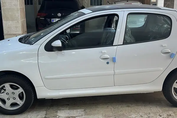پژو 207