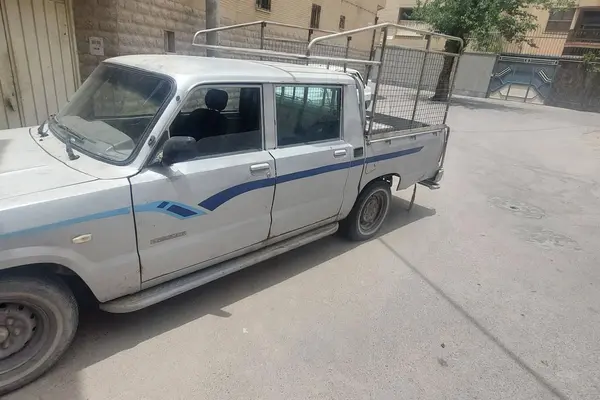 مزدا وانت دوکابين