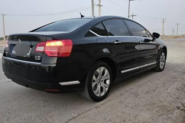 سیتروئن C5