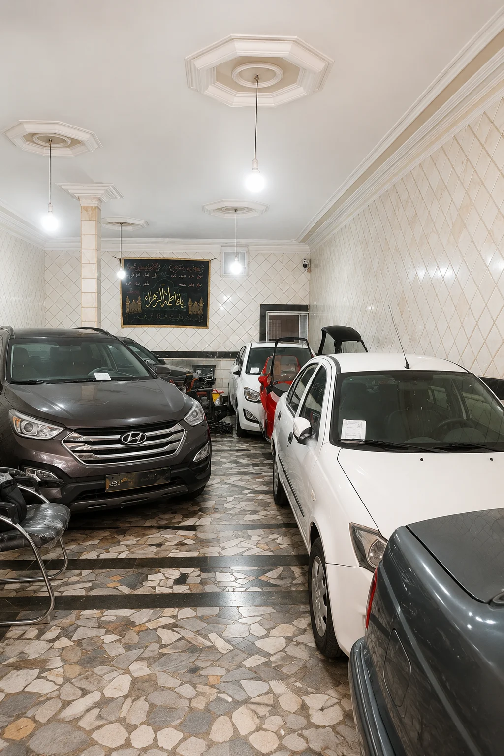معرفی نمایشگاه اتو گالری شادی