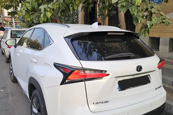 عکس لکسوس NX هیبرید