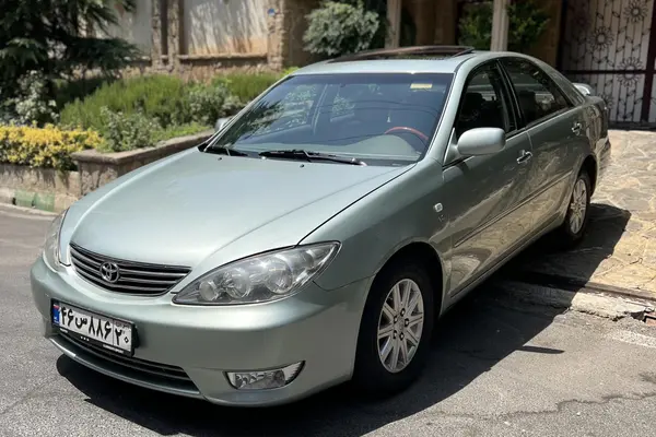 تویوتا کمری
