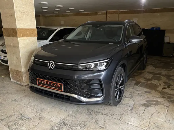 عکس فولکس تایرونL