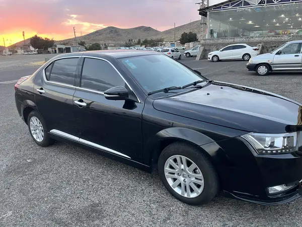 عکس دنا پلاس EF7P