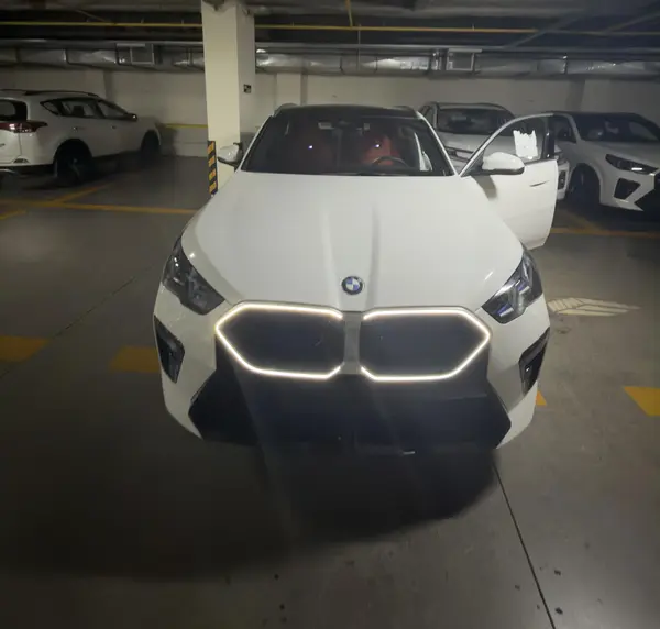 عکس بی ام و X2