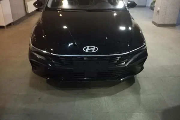 هیوندای النترا
