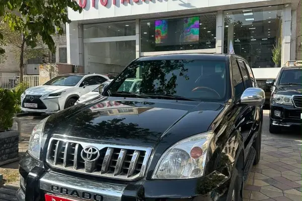 تویوتا پرادو  چهار در