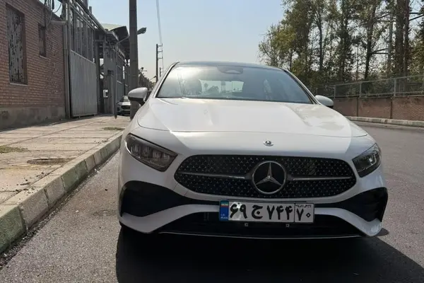 عکس بنز کلاس A سدان