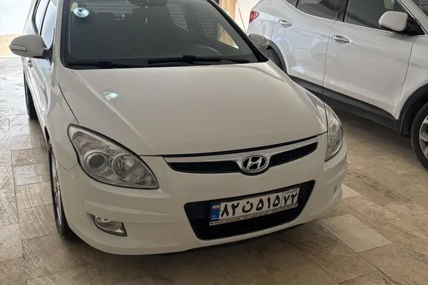 هیوندای i30