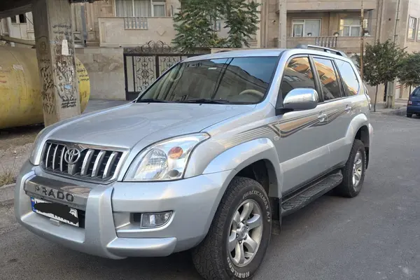 تویوتا پرادو  چهار در