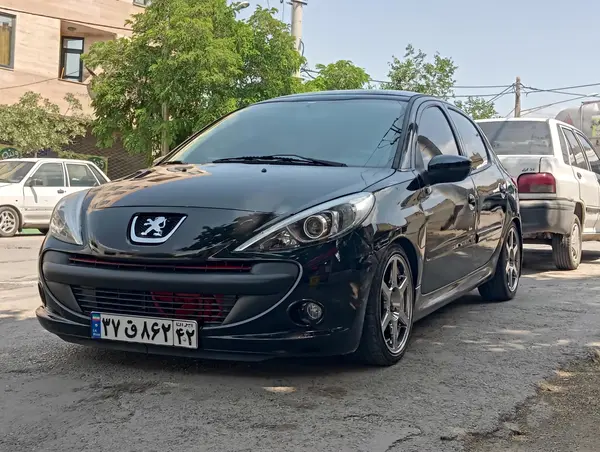 پژو 207
