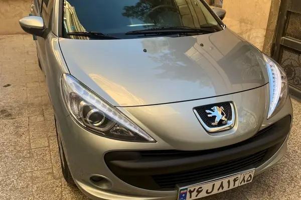 پژو 207