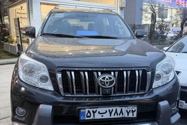 تویوتا پرادو دو در