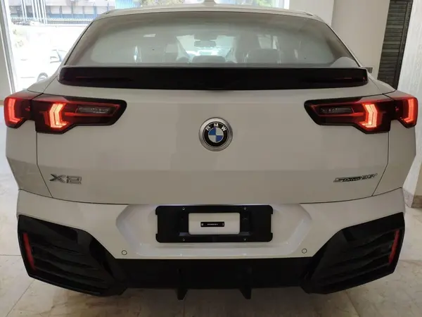 عکس بی ام و X2