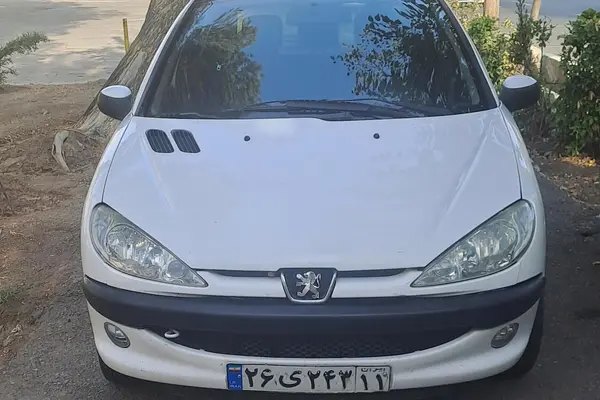 پژو 206