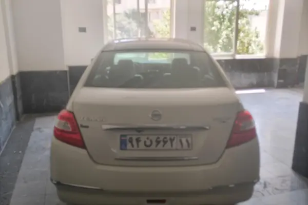 عکس نیسان تیانا