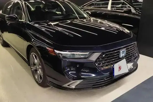 عکس هوندا آکورد e:PHEV