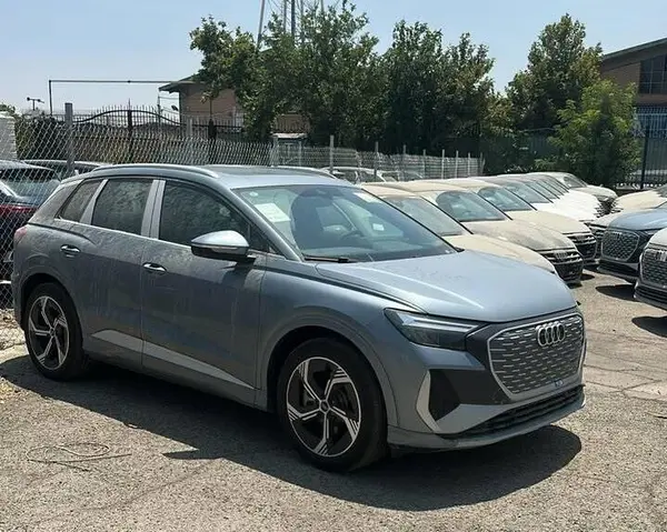 آئودی Q4 e-tron