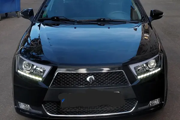 عکس دنا پلاس EF7P