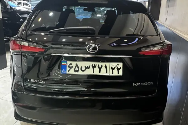 عکس لکسوس NX هیبرید