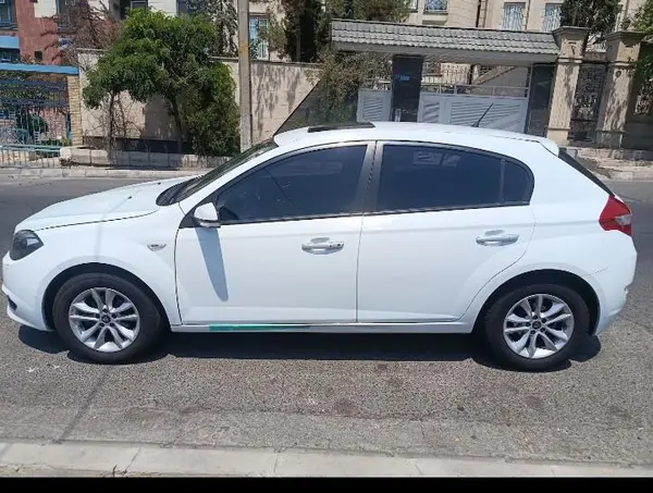عکس برلیانس H320