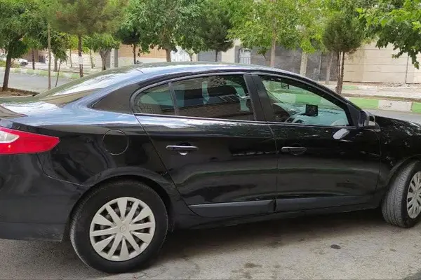 رنو فلوئنس