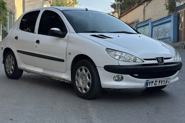 پژو 206