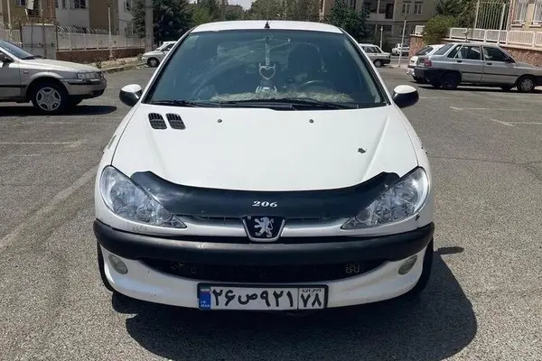 پژو 206