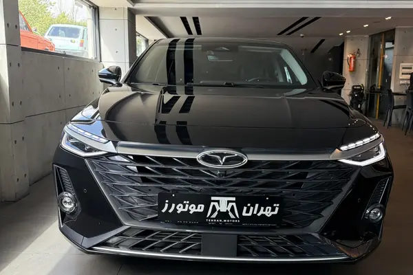 فونیکس آریزو 8 (Z8)