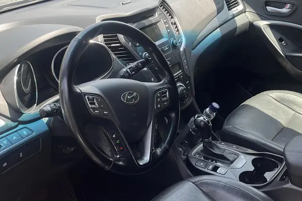 عکس هیوندای سانتافه