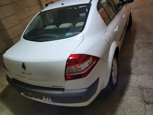 رنو مگان (مونتاژ)