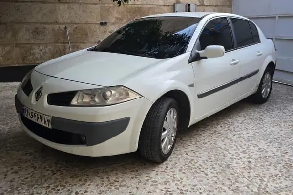 رنو مگان (مونتاژ)