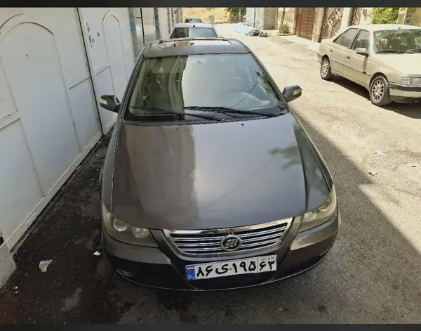 عکس لیفان 620