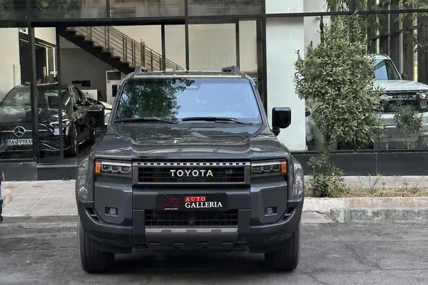 تویوتا پرادو  چهار در